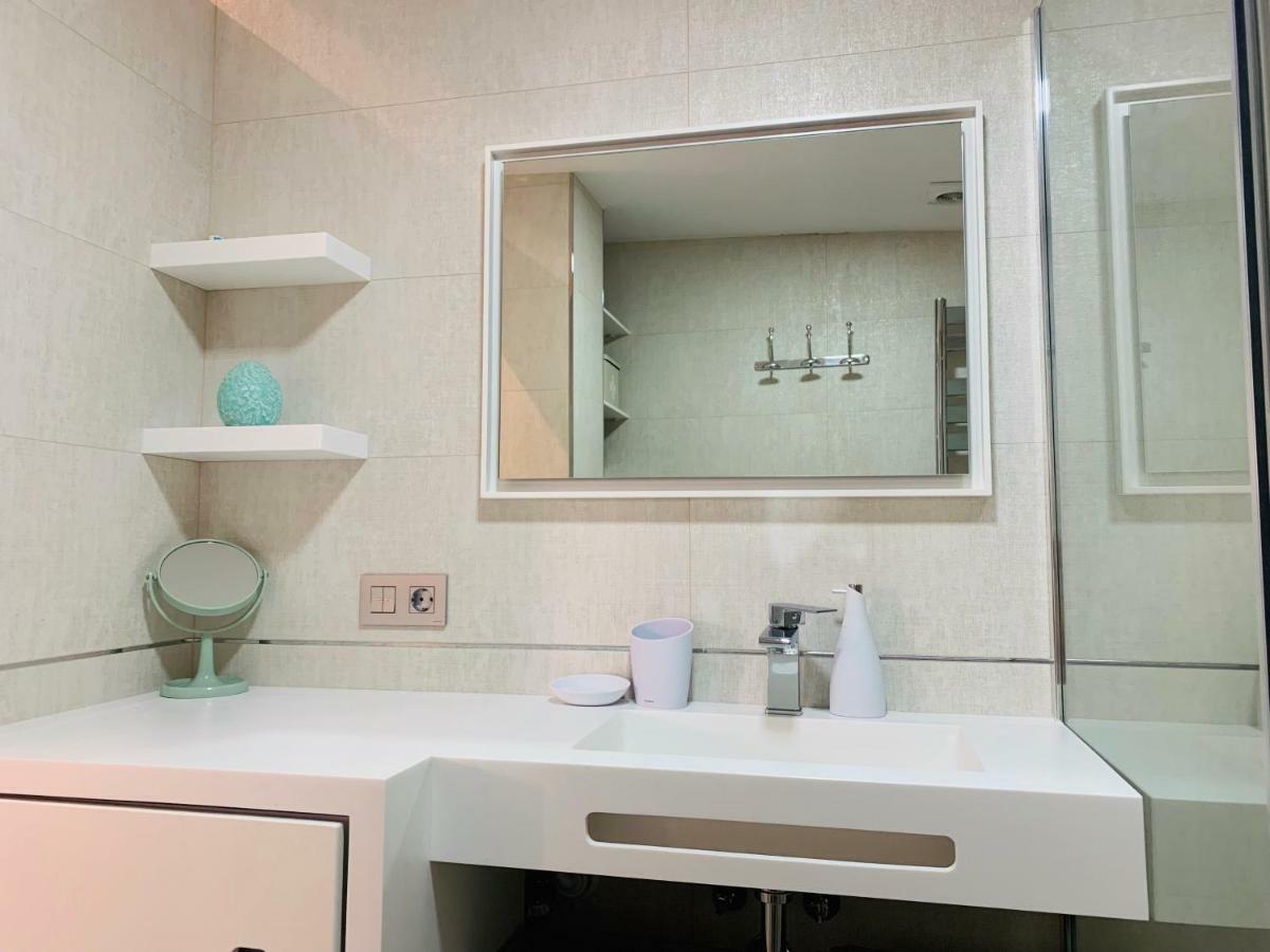 Cathedral Studio, Luxury Studio In Cathedral Area, Parking Optional Seville Ngoại thất bức ảnh
